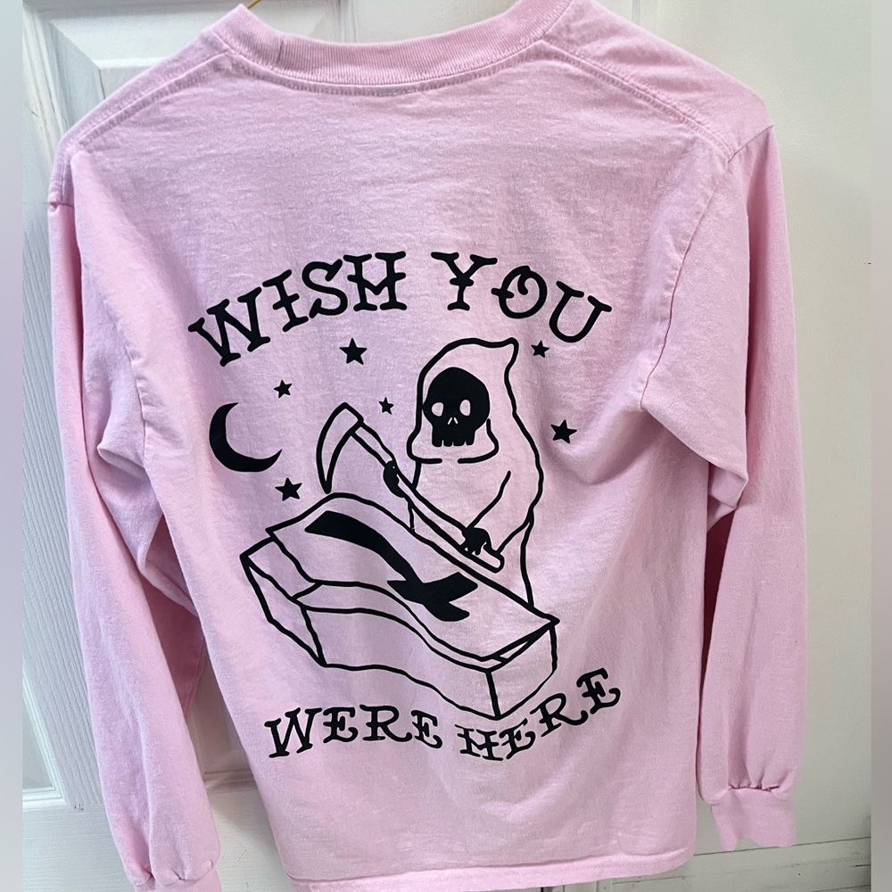 Wish you were here grim reaper coffin large long sleeve pink Spencer’s t-shirt